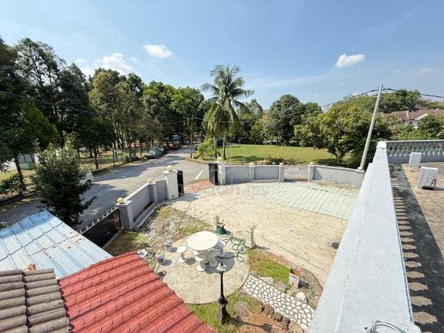 CORNER LOT 2sty Terraced House Seksyen 6 Kota Damansara 1