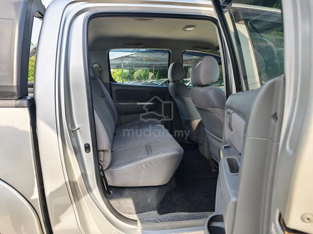 2009 Toyota HILUX 4X4 2.5 (AUTO) - 5