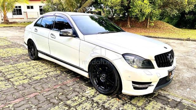 2013 Mercedes Benz C200 BlueEFCY AMG SPRTPCK - 1