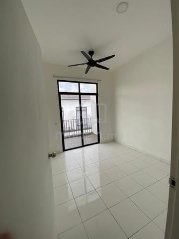 Graham Garden Eco Grandeur 2 Storey Terrace House 1