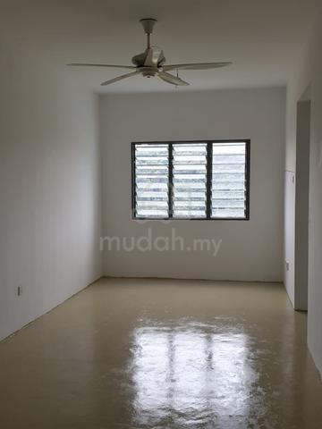Mercury Apartment 1