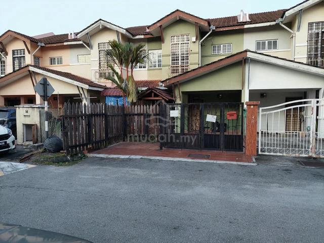 Double Storey Terrace House Seksyen 3 Bandar Baru Bangi for Rent. 1