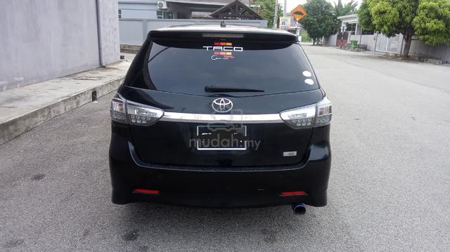 2010 Toyota WISH 1.8 S ZGE20W (A) - 2