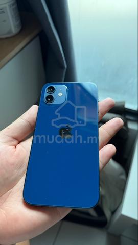 iPhone 12 - photo 3 of 3