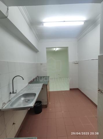 Apartment Permai (Damansara Damai) 2