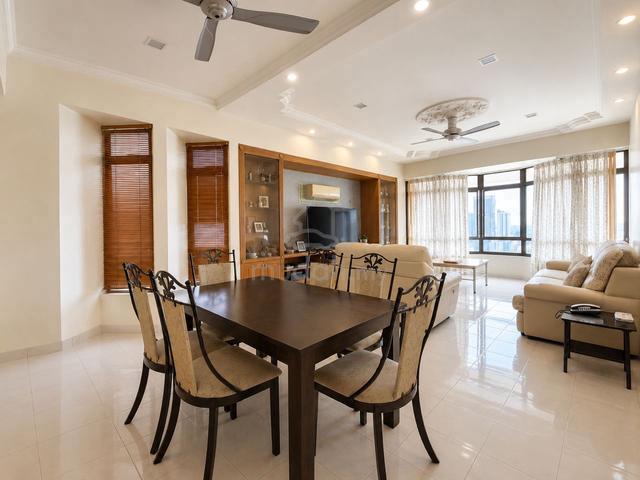 Robson Condominium 1