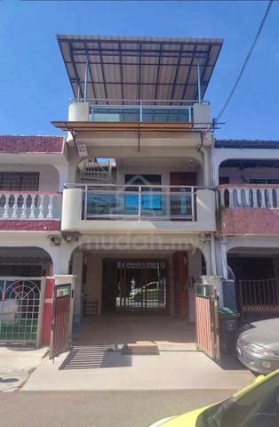 Taman Kluang Barat - ( 4 Bilik ) Rumah Murah 2 Tingkat 1