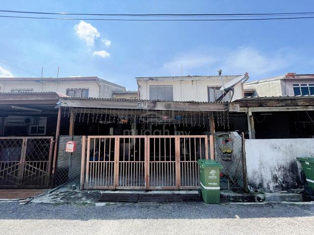 RUMAH TERES 2 TINGKAT BUKIT SETONGKOL CENDERAWASIH KUANTAn 1