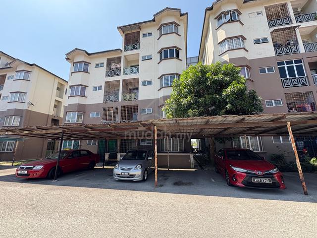 Apartment Nilai Perdana 1