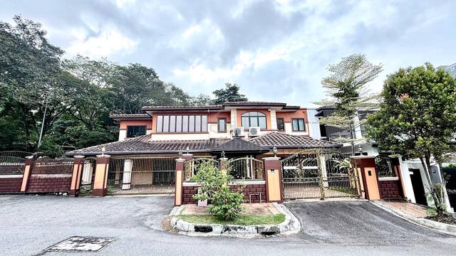 Double Storey Semi-D, Sierra Damansara Seksyen 4 Jalan Camar Kota Dam 1