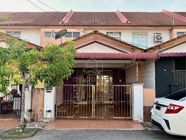 Teres Teres 2 tingkat untuk dijual – ALAM PERDANA 1