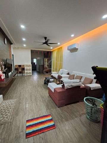 Sierra Perdana, Masai, Double Storey End lot, 3 bedrooms, renovated 1
