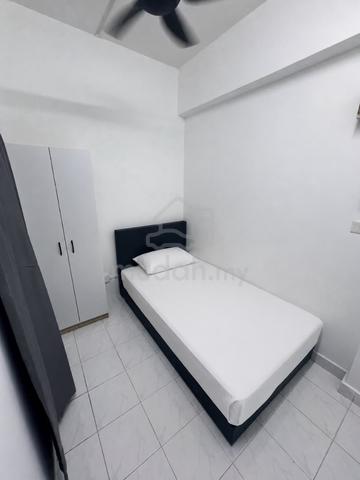 Fully Furnished Room for Rent (Male Only) 1