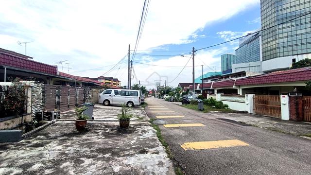 Taman Melodies/ 1.5 Storey/ With Security/ Investment/ Tmn Century 1