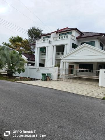 Two & half Storey Semi Detached House 1