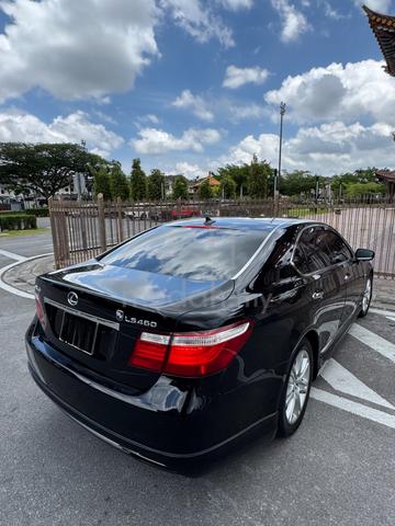 2007 Lexus LS460 4.6 L (A) - 2