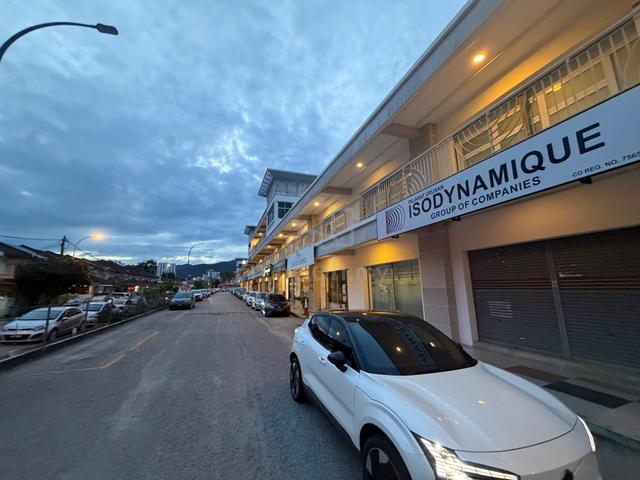 Ground Floor of Shoplot want to rent at Arena Curve Penang 1