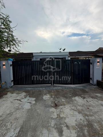 Taman Universiti Single Storey Terrace House 3bed Renovated Johor 1