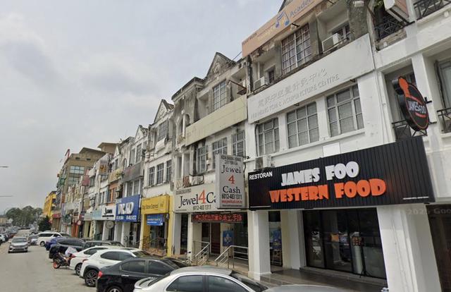 USJ Taipan Corner Unit Shoplot to Rent (Whole Block) 1
