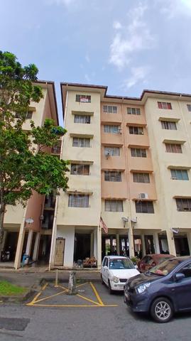 Rumah Pangsa Nilam Sari Flat 1