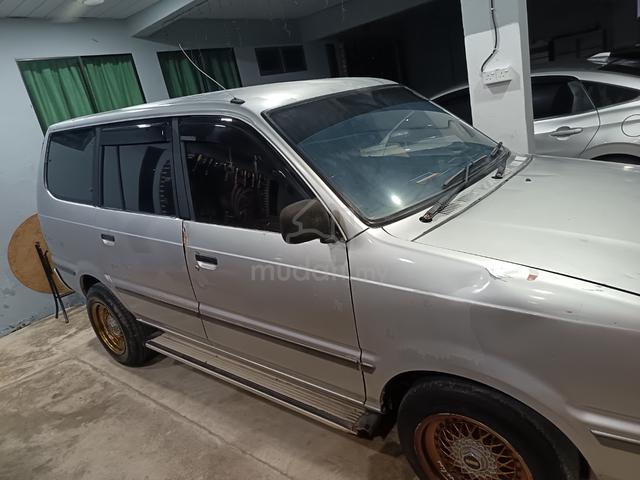 2000 Toyota UNSER 1.8 GLi (M) - 4