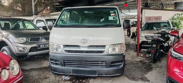 2010 Toyota HIACE 2.5 (M) Panel van - 2