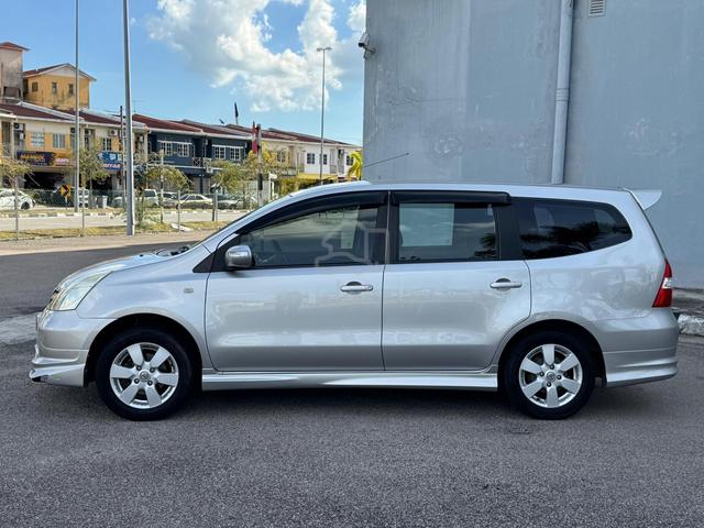 2012 Nissan GRAND LIVINA 1.6 super tiptop mcm baru - 3