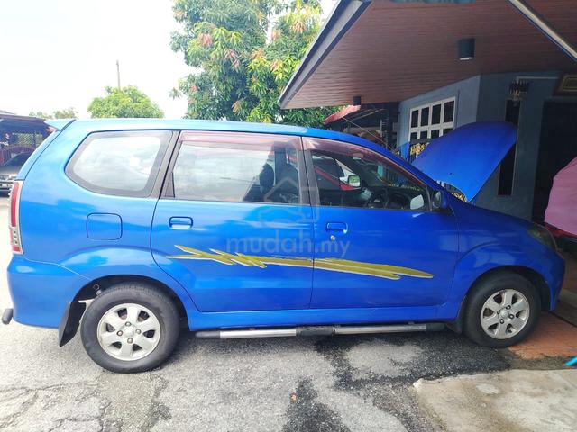 Toyota Avanza superb cond Nego till let go - 1