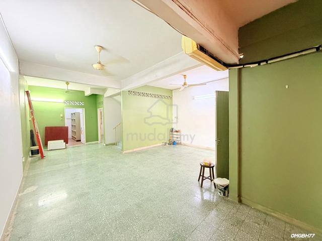 Taman Gembira Klang Double Storey 20x80 Kitchen Extended Unit For Sale 1