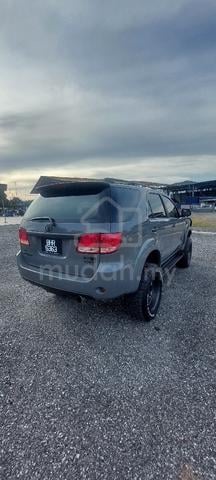 Toyota FORTUNER 2.7 V (A) PETROL.. - 4