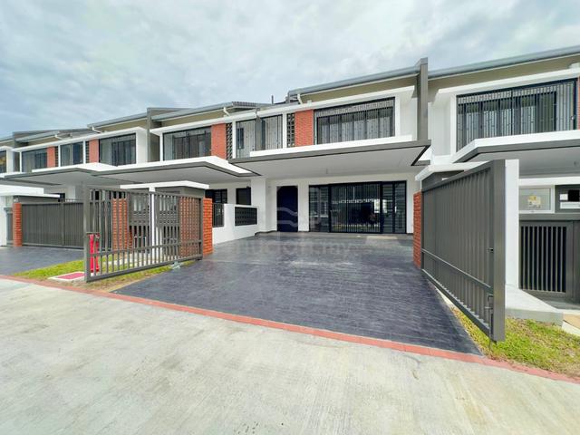 CHEAPEST🔥🔥 2 Storey Elmina Green 7 U17 Shah Alam 1