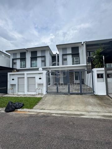 Ayera Residences, Megah Ria | Double-Storey Rent | 4B4B 1
