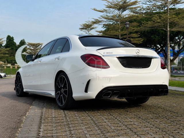 2019 Mercedes Benz C300 2.0 AMG LINE (CKD) (A) - 2