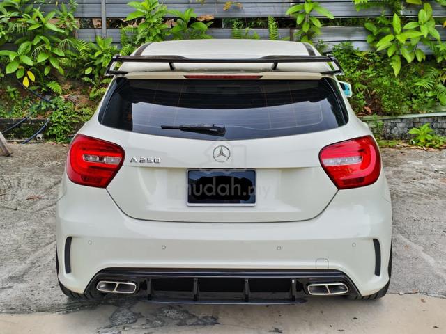 2016 Mercedes Benz A250 AMG 2.0 FREE WARRANTY - 4