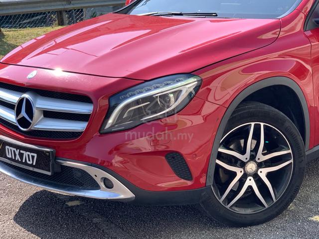 Mercedes Benz GLA200 Turbo 2015 - 2