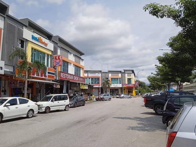 Seremban Pusat Komersial Bukit Blossom Rahang First Floor RENT 1