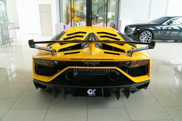 Lamborghini Aventador Svj 2019 Giallo Orion - 5