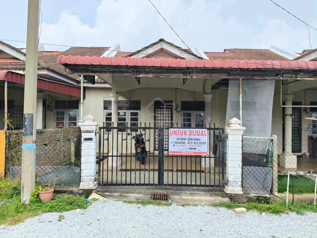 Rumah Teres Setingkat Berhampiran Masjid 1