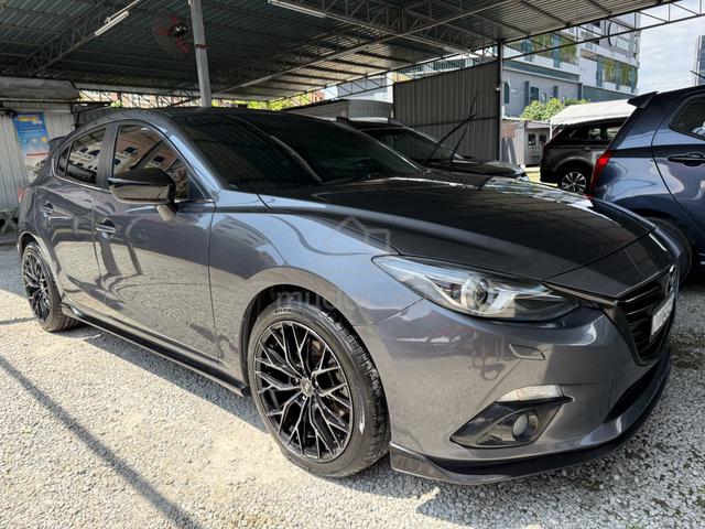 Mazda 3 2.0 SKYACTIV (A) HATCHBACK LEATHER PADDLE - 1