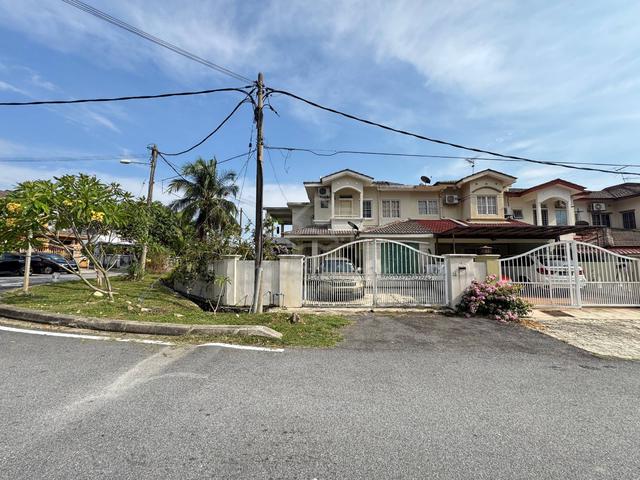 CORNER LOT 43' x 70' ❗2-Storey Taman Equine @ Seri Kembangan FOR SALE! 1