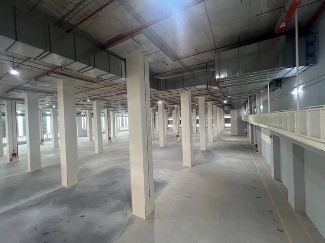 Shah Alam, Section 33 Kota Kemuning, Corner Warehouse with office 1