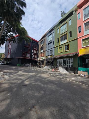 Tun Abdul Razak Shop For Sale 1