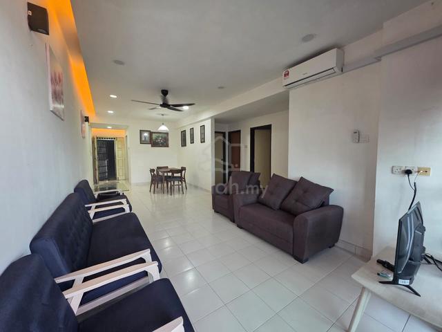 Danga View Apartment 1