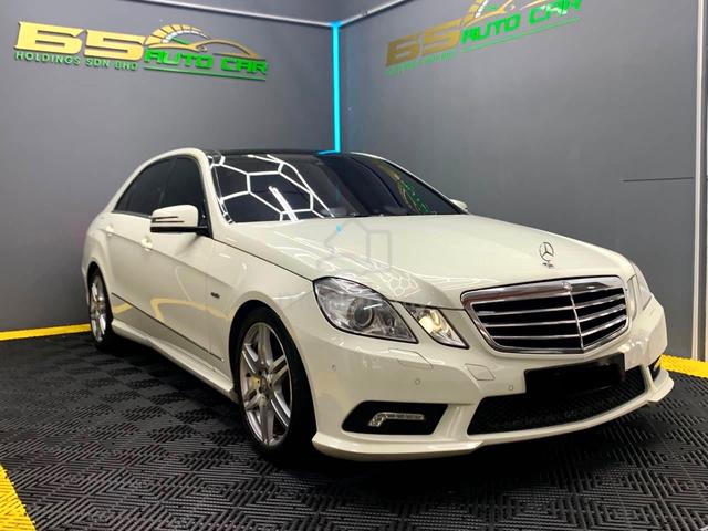 2010/12 Mercedes Benz E250 SROOF CGI BlueEFCY AMG - 1