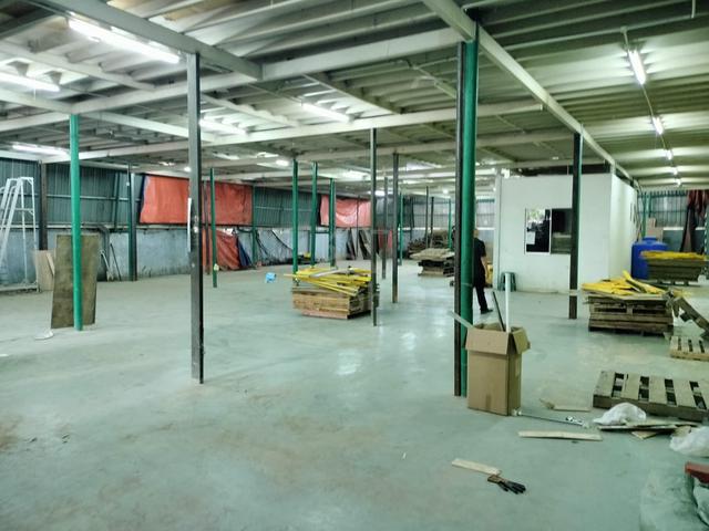 Roadside Warehouse / For Rent / Inanam / Kota Kinabalu 1