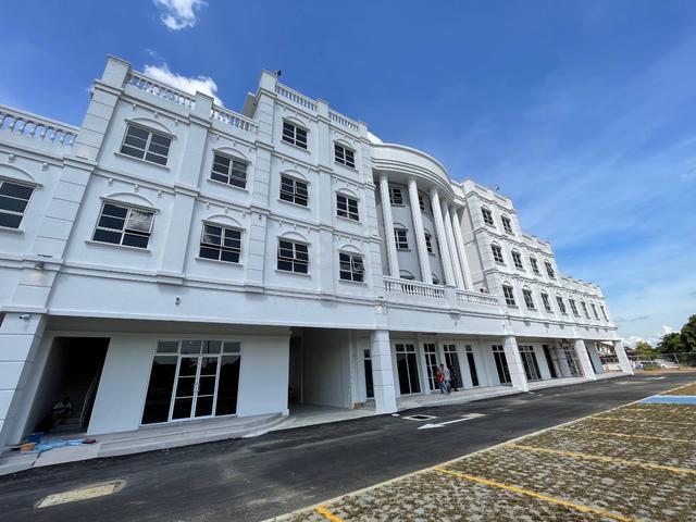 New Commercial Shoplot or Office Space at Seksyen 23, Shah Alam 1