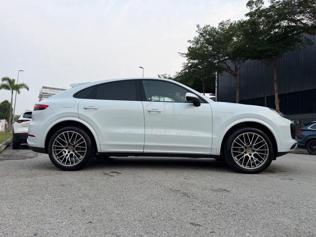 2023 Porsche CAYENNE 3.0 COUPE SPORT CHRONO UNREG - 5