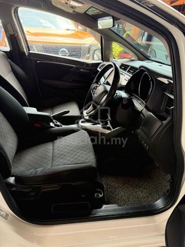 2014 Honda JAZZ 1.5 S FACELIFT (A) - 5