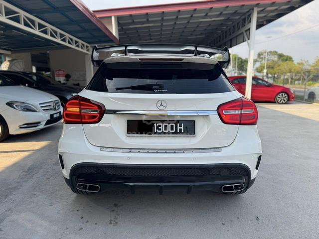 OTR PRICE* 2014/15 Mercedes Benz GLA200 1.6 CBU 7G - 3