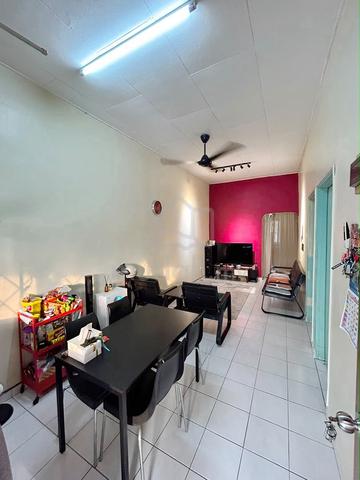 1 Storey @ Taman Anggerik, Impian Emas,Renovated 1